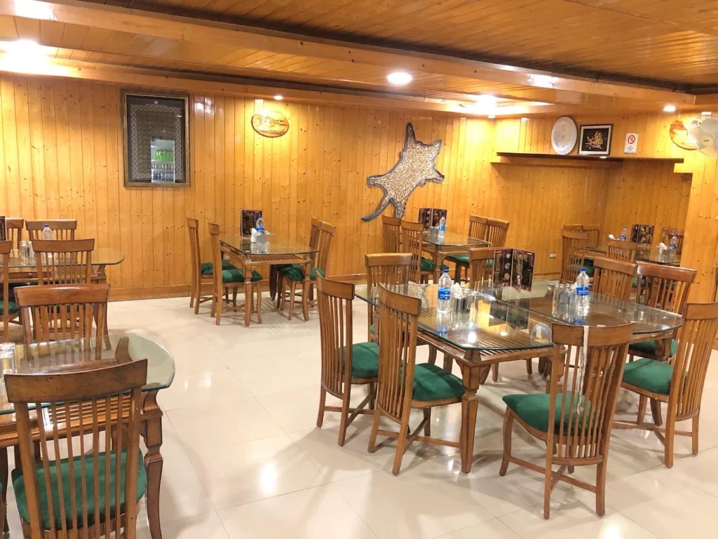 Munshi's Hotel and Restaurant, Tangmarg