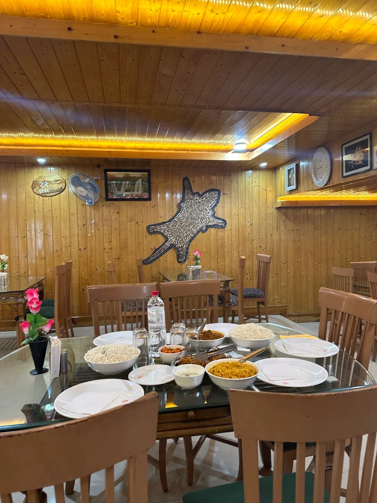 Munshi's Hotel and Restaurant, Tangmarg